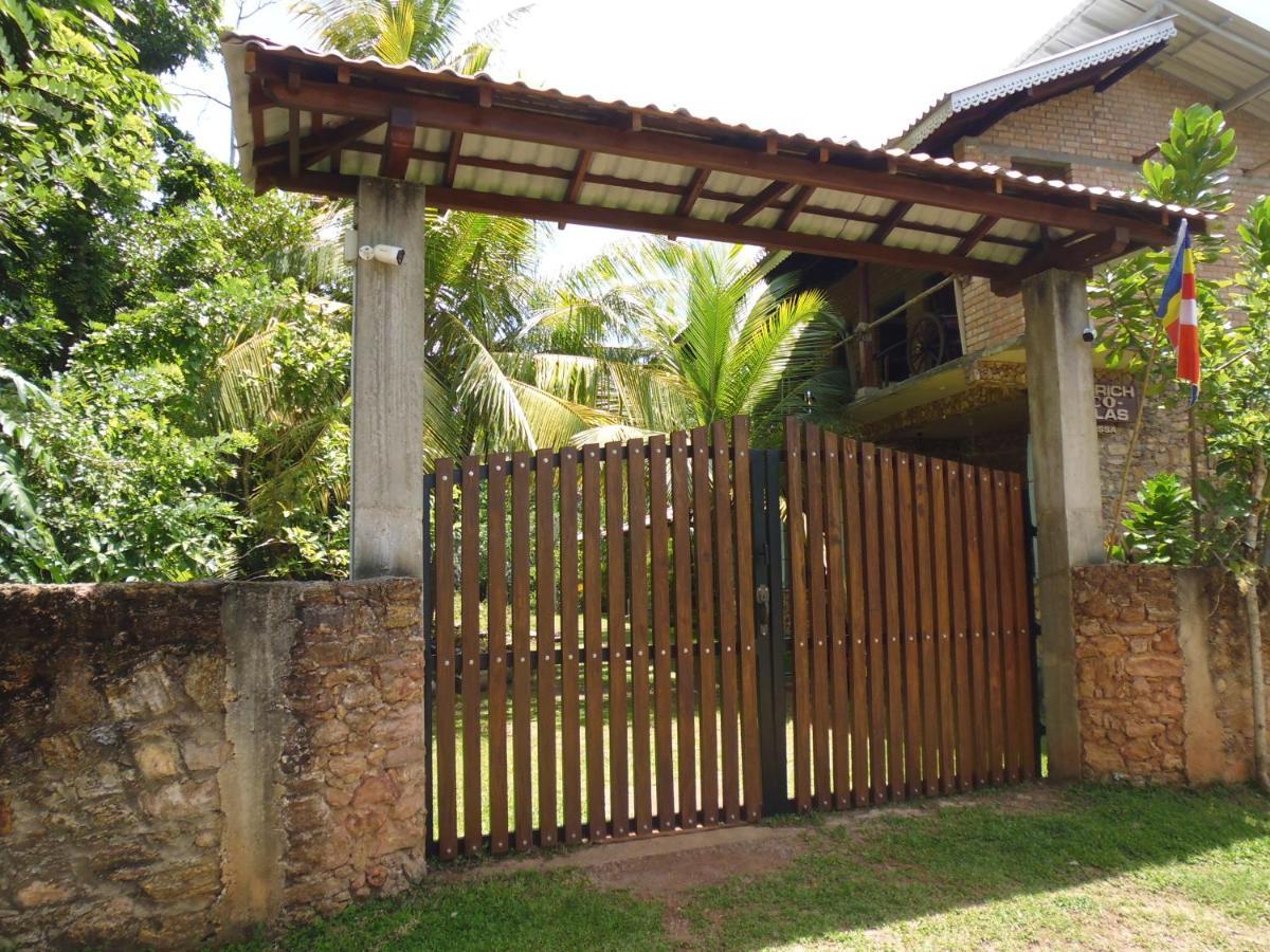 Lanrich Eco Villas มิริสซา ภายนอก รูปภาพ